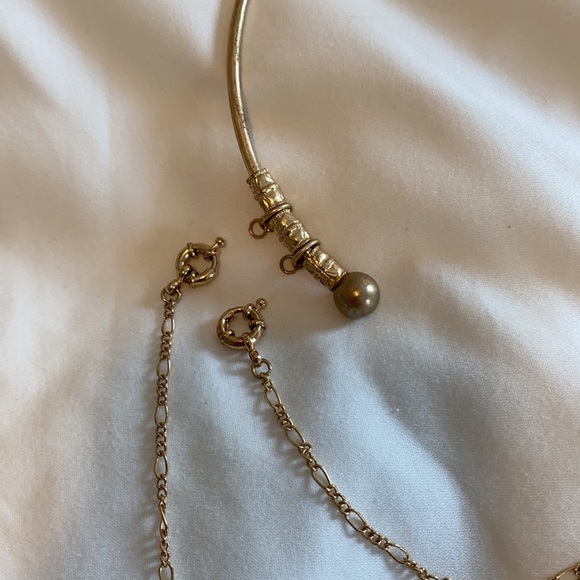 C necklace - Picture 2 of 2